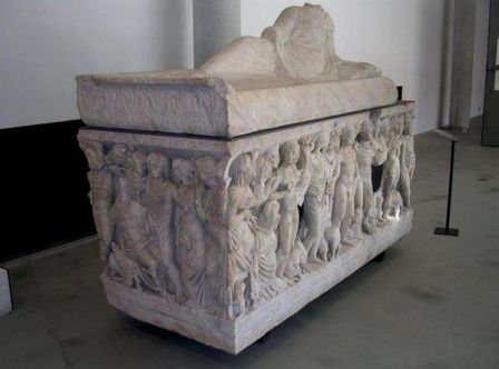 sarcophage.jpg